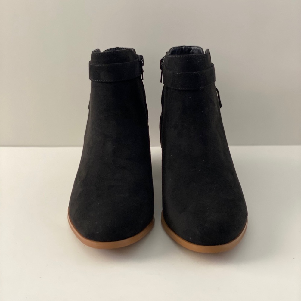 Gianni Bernini Suede Booties